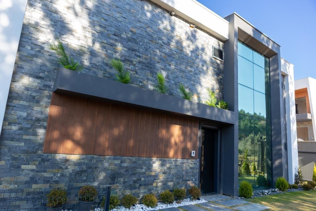 Would You Like To Take Your Place In This Special Project?