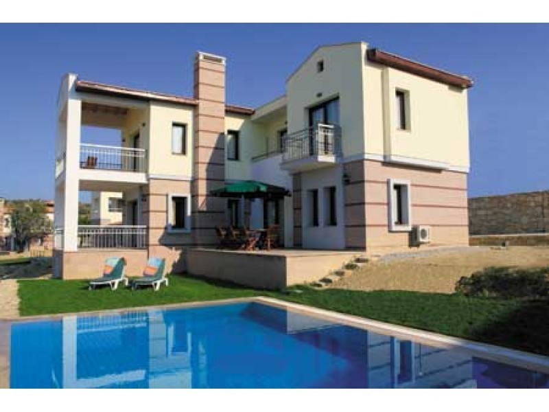 YOU WILL EXPERIENCE PEACE AND HAPPINESS IN THIS WONDERFUL VILLA