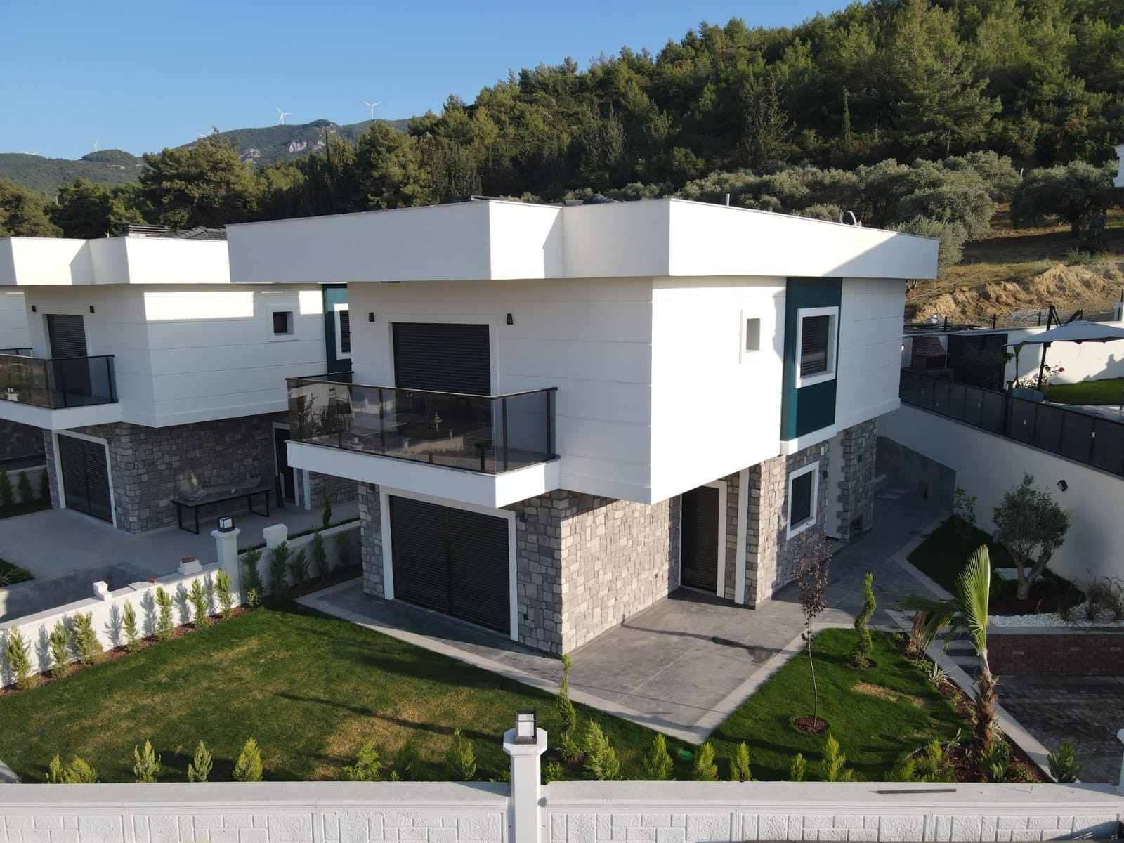 4+1 SMART HOME WITH STUNNING NATURE AND SEA VIEWS – EXPERIENCE YOUR DREAM LIFE WITH MODERN ARCHITECTURE!